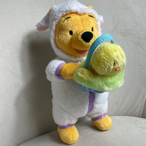 2003 Disney Mattel Easter Winnie The Pooh Plush - Picture 2 of 9